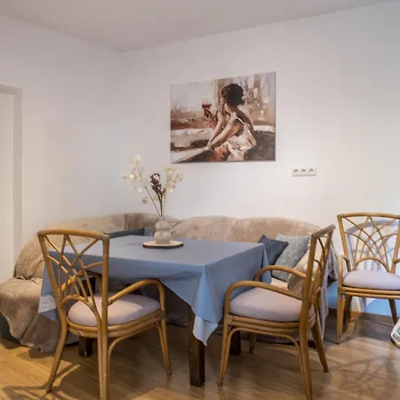 Weingut Plonerhof Holiday home *